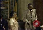 Standbild indische Premierministerin Indira Gandhi Los Angeles California USA, 1982, aus Sekunde 40 historischem Filmmaterial Videoclip 65675045042