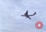 Immagine di C-141 Starlifter Chicago Illinois USA, 1968, secondo 51 filmato di repertorio 65675045047