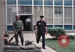 Standbild Detroit Ausschreitungen Michigan United States USA, 1967, aus Sekunde 34 historischem Filmmaterial Videoclip 65675045063