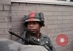 Standbild Detroit Ausschreitungen Michigan United States USA, 1967, aus Sekunde 46 historischem Filmmaterial Videoclip 65675045063