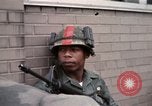 Standbild Detroit Ausschreitungen Michigan United States USA, 1967, aus Sekunde 47 historischem Filmmaterial Videoclip 65675045063