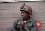 Standbild Detroit Ausschreitungen Michigan United States USA, 1967, aus Sekunde 57 historischem Filmmaterial Videoclip 65675045063