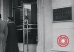 Immagine di Americani africani nel settore bancario e il settore assicurativo United States USA, 1950, secondo 12 filmato di repertorio 65675045068