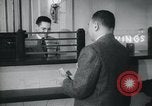 Immagine di Americani africani nel settore bancario e il settore assicurativo United States USA, 1950, secondo 28 filmato di repertorio 65675045068