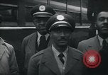 Immagine di Americani africani in trasporto United States USA, 1955, secondo 15 filmato di repertorio 65675045070