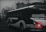 Immagine di Americani africani in trasporto United States USA, 1955, secondo 29 filmato di repertorio 65675045070