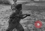 Image les émeutes religieuses Pakistan, 1963, de la seconde 14 séquences d'archives historiques vidéo 65675045079