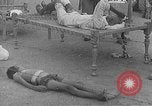 Image les émeutes religieuses Pakistan, 1963, de la seconde 24 séquences d'archives historiques vidéo 65675045079