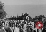 Image les émeutes religieuses Pakistan, 1963, de la seconde 27 séquences d'archives historiques vidéo 65675045079