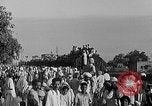 Image les émeutes religieuses Pakistan, 1963, de la seconde 28 séquences d'archives historiques vidéo 65675045079