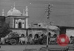 Image les émeutes religieuses Pakistan, 1963, de la seconde 48 séquences d'archives historiques vidéo 65675045079