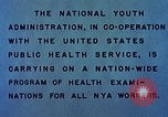 Immagine di Esame sanitario United States USA, 1941, secondo 25 filmato di repertorio 65675045080