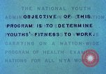 Immagine di Esame sanitario United States USA, 1941, secondo 36 filmato di repertorio 65675045080