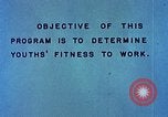 Immagine di Esame sanitario United States USA, 1941, secondo 38 filmato di repertorio 65675045080