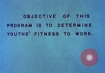Immagine di Esame sanitario United States USA, 1941, secondo 40 filmato di repertorio 65675045080