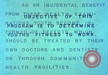 Immagine di Esame sanitario United States USA, 1941, secondo 41 filmato di repertorio 65675045080