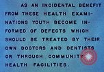 Immagine di Esame sanitario United States USA, 1941, secondo 49 filmato di repertorio 65675045080