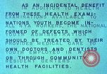 Immagine di Esame sanitario United States USA, 1941, secondo 53 filmato di repertorio 65675045080