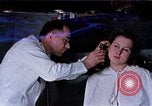 Image eye et les examens dentaires United States USA, 1941, de la seconde 1 séquences d'archives historiques vidéo 65675045081