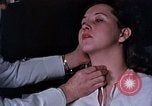 Image eye et les examens dentaires United States USA, 1941, de la seconde 7 séquences d'archives historiques vidéo 65675045081