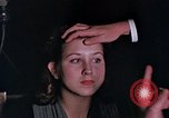 Image eye et les examens dentaires United States USA, 1941, de la seconde 11 séquences d'archives historiques vidéo 65675045081