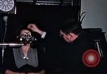 Image eye et les examens dentaires United States USA, 1941, de la seconde 21 séquences d'archives historiques vidéo 65675045081