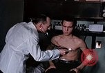 Standbild Gesundheit Prüfung United States USA, 1941, aus Sekunde 17 historischem Filmmaterial Videoclip 65675045082