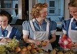 Standbild Gesundheit für Jugendliche in den Nya United States USA, 1941, aus Sekunde 6 historischem Filmmaterial Videoclip 65675045083