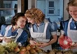 Standbild Gesundheit für Jugendliche in den Nya United States USA, 1941, aus Sekunde 8 historischem Filmmaterial Videoclip 65675045083