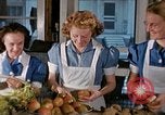 Standbild Gesundheit für Jugendliche in den Nya United States USA, 1941, aus Sekunde 10 historischem Filmmaterial Videoclip 65675045083