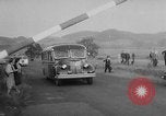 Image des prisonniers de guerre allemands Allemagne, 1953, de la seconde 6 séquences d'archives historiques vidéo 65675045085