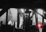 Standbild Ölfeld Frankreich, 1950, aus Sekunde 39 historischem Filmmaterial Videoclip 65675045096