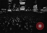 Standbild Times Square New York United States USA, 1937, aus Sekunde 15 historischem Filmmaterial Videoclip 65675045119