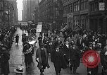 Standbild Works Progress Administration Erweiterung Parade New York City USA, 1937, aus Sekunde 4 historischem Filmmaterial Videoclip 65675045120