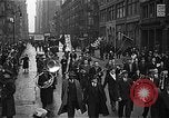 Standbild Works Progress Administration Erweiterung Parade New York City USA, 1937, aus Sekunde 5 historischem Filmmaterial Videoclip 65675045120