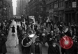 Standbild Works Progress Administration Erweiterung Parade New York City USA, 1937, aus Sekunde 8 historischem Filmmaterial Videoclip 65675045120