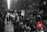 Standbild Works Progress Administration Erweiterung Parade New York City USA, 1937, aus Sekunde 15 historischem Filmmaterial Videoclip 65675045120