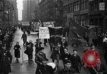 Standbild Works Progress Administration Erweiterung Parade New York City USA, 1937, aus Sekunde 20 historischem Filmmaterial Videoclip 65675045120