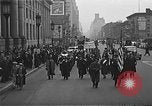 Standbild Works Progress Administration Erweiterung Parade New York City USA, 1937, aus Sekunde 26 historischem Filmmaterial Videoclip 65675045120