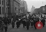 Standbild Works Progress Administration Erweiterung Parade New York City USA, 1937, aus Sekunde 55 historischem Filmmaterial Videoclip 65675045120