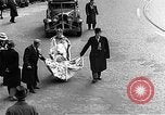 Standbild Mummers Parade Philadelphia Pennsylvania USA, 1937, aus Sekunde 32 historischem Filmmaterial Videoclip 65675045121