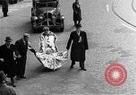Standbild Mummers Parade Philadelphia Pennsylvania USA, 1937, aus Sekunde 33 historischem Filmmaterial Videoclip 65675045121