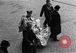 Standbild Mummers Parade Philadelphia Pennsylvania USA, 1937, aus Sekunde 40 historischem Filmmaterial Videoclip 65675045121