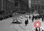 Standbild Mummers Parade Philadelphia Pennsylvania USA, 1937, aus Sekunde 58 historischem Filmmaterial Videoclip 65675045121