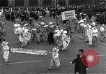 Standbild Mummers Parade United States USA, 1937, aus Sekunde 25 historischem Filmmaterial Videoclip 65675045122