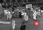 Standbild Mummers Parade United States USA, 1937, aus Sekunde 26 historischem Filmmaterial Videoclip 65675045122