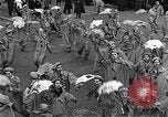 Standbild Mummers Parade United States USA, 1937, aus Sekunde 39 historischem Filmmaterial Videoclip 65675045122