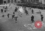 Standbild Mummers Parade United States USA, 1937, aus Sekunde 48 historischem Filmmaterial Videoclip 65675045122