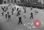 Standbild Mummers Parade United States USA, 1937, aus Sekunde 50 historischem Filmmaterial Videoclip 65675045122