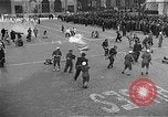 Standbild Mummers Parade United States USA, 1937, aus Sekunde 62 historischem Filmmaterial Videoclip 65675045122